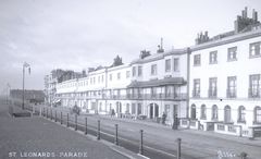 ESCC Broderick Marina Grosvenor Gdns 1905